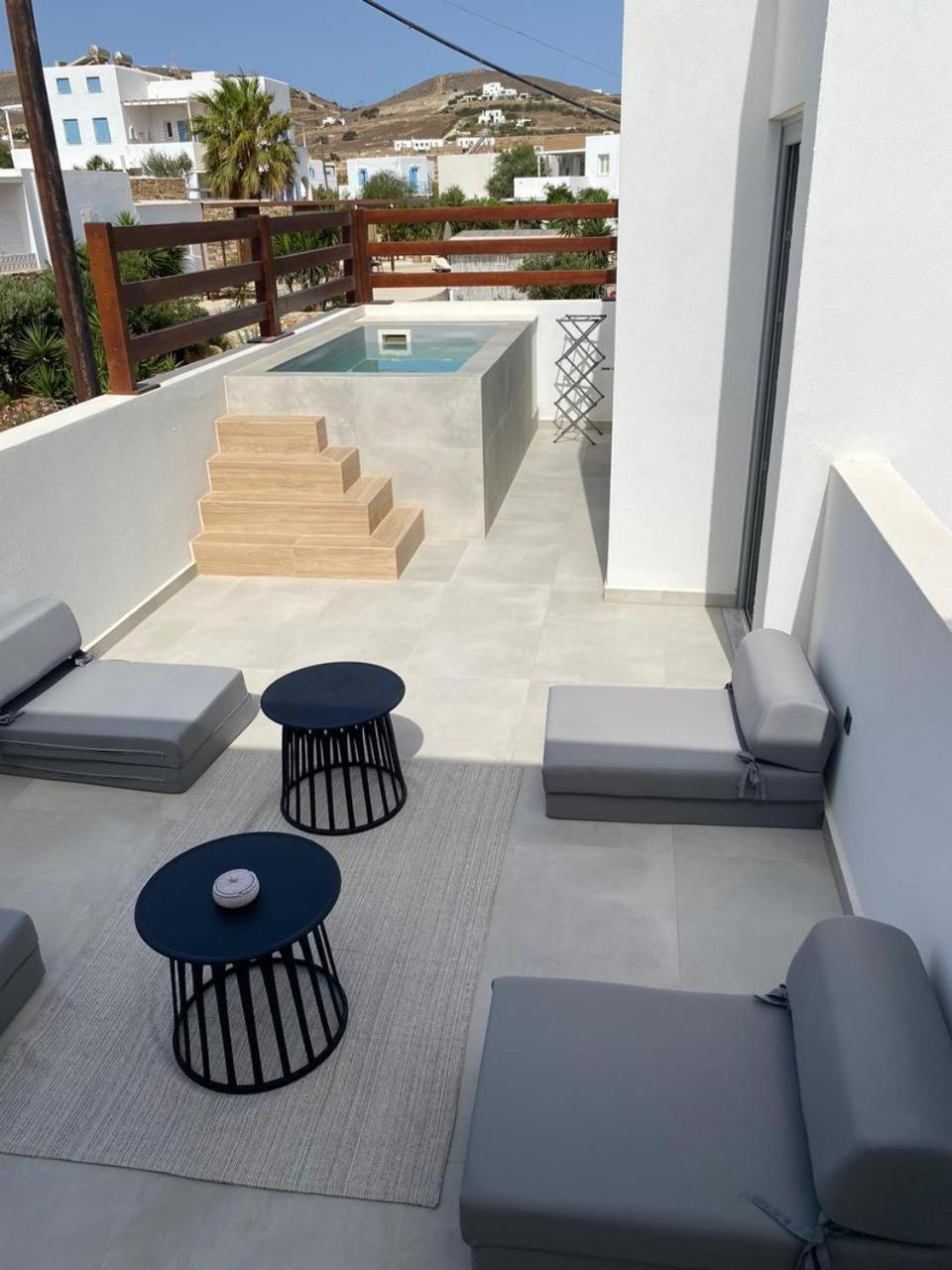 Poema Antiparos Aparthotel Exterior foto